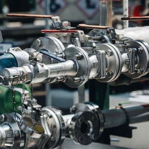 Tuberías
Válvulas
Conexiones